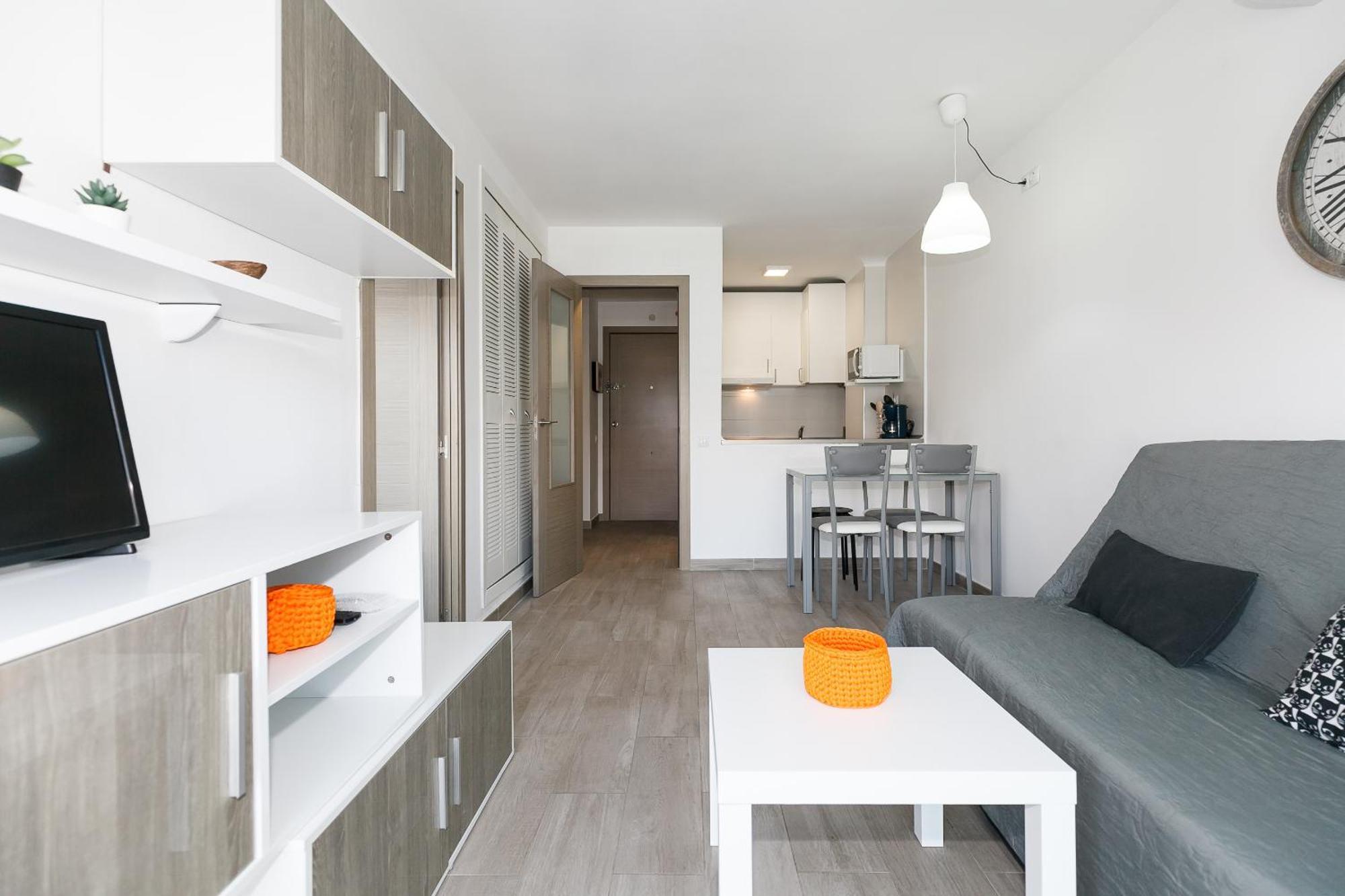 Uhc Pino Alto Apartments Salou Exterior photo