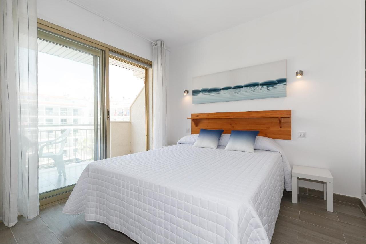 Uhc Pino Alto Apartments Salou Exterior photo